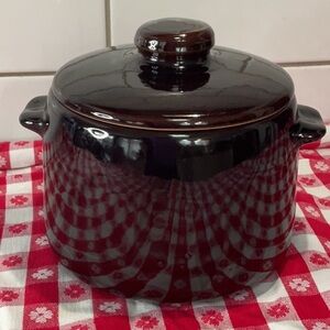 Vintage West Bend bean pot 1960’s.